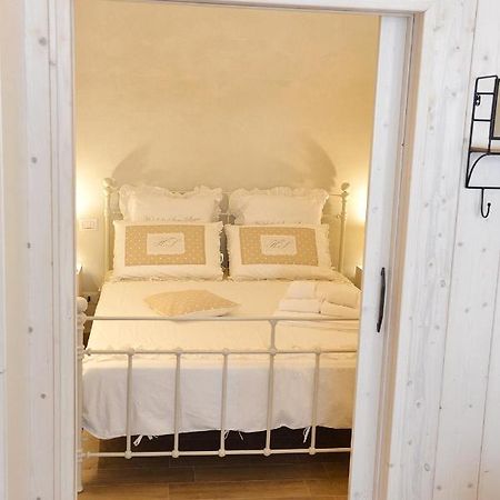 Suite Vitti 5 - Puglia Mia Apartments Monopoli Eksteriør bilde